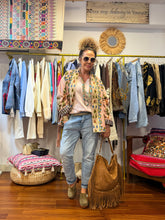 Cargar imagen en el visor de la galería, CHAQUETA KIMONO INDI