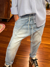 Cargar imagen en el visor de la galería, BAGGY JEAN CLAR