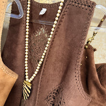 Cargar imagen en el visor de la galería, CHALECO INDIE CHIC