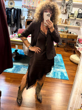 Cargar imagen en el visor de la galería, VESTIDO LENCERO ASIMÉTRICO
