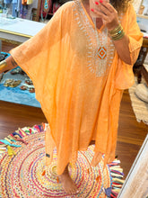 Cargar imagen en el visor de la galería, KAFTAN BEACH

