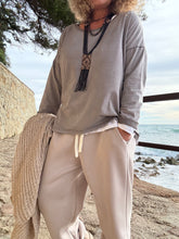 Cargar imagen en el visor de la galería, CAMISETA DESG TOP
