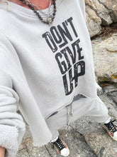 Cargar imagen en el visor de la galería, SUDADERA  UP
