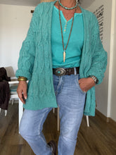Cargar imagen en el visor de la galería, CHAQUETA TRENZAS
