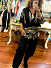 Cargar imagen en el visor de la galería, CAMISA RANIA
