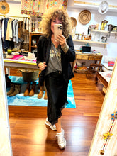 Cargar imagen en el visor de la galería, BLAZER NEGRO DIPLOMÁTICO
