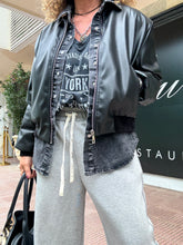 Cargar imagen en el visor de la galería, CAMISETA USA
