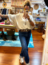 Cargar imagen en el visor de la galería, CAMISA VIS MAHO

