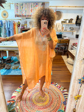 Cargar imagen en el visor de la galería, KAFTAN BEACH
