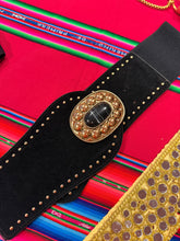 Cargar imagen en el visor de la galería, FAJÍN TERCIOPELO PIEDRA
