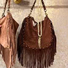 Cargar imagen en el visor de la galería, BOLSO FLECOS MEDIO

