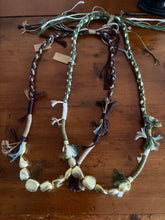 Cargar imagen en el visor de la galería, COLLAR KURA
