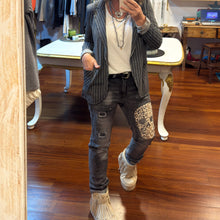 Cargar imagen en el visor de la galería, JEAN GRIS CALAVERA
