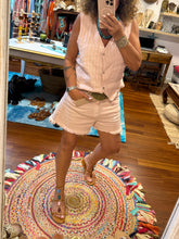 Cargar imagen en el visor de la galería, SHORT PINK
