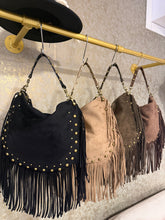 Cargar imagen en el visor de la galería, BOLSO FLECOS MEDIO
