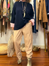 Cargar imagen en el visor de la galería, PANTALÓN ECO/NUDE
