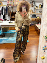 Cargar imagen en el visor de la galería, PANTALÓN TIE-DYE CHIC
