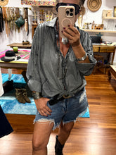 Cargar imagen en el visor de la galería, CAMISA FLECOS
