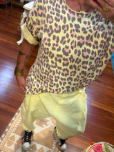 Cargar imagen en el visor de la galería, SUDADERA M/C PRINT
