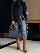 Cargar imagen en el visor de la galería, CAMISA CUADROS CHIC
