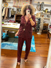 Cargar imagen en el visor de la galería, BLAZER BRILLÓ GRANATE CLAS
