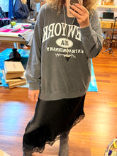 Cargar imagen en el visor de la galería, SUDADERA NY
