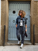 Cargar imagen en el visor de la galería, CAMISA JEAN GRIS
