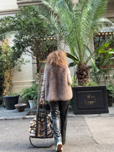 Cargar imagen en el visor de la galería, CHALECO PELO GOOD
