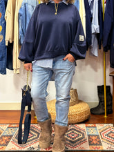 Cargar imagen en el visor de la galería, SUDADERA PERFECT
