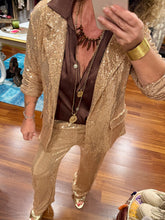 Cargar imagen en el visor de la galería, CAMISA VISCOSA CLASIC
