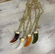 Cargar imagen en el visor de la galería, COLLAR CUER/COLOR
