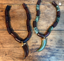 Cargar imagen en el visor de la galería, GARGANTILLA CUERESI
