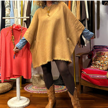 Cargar imagen en el visor de la galería, JERSEY/PONCHO
