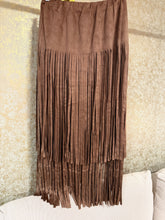 Cargar imagen en el visor de la galería, FALDA FLECOS
